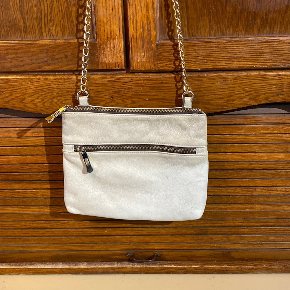 GG BOSS cream-colored leather Crossbody.
